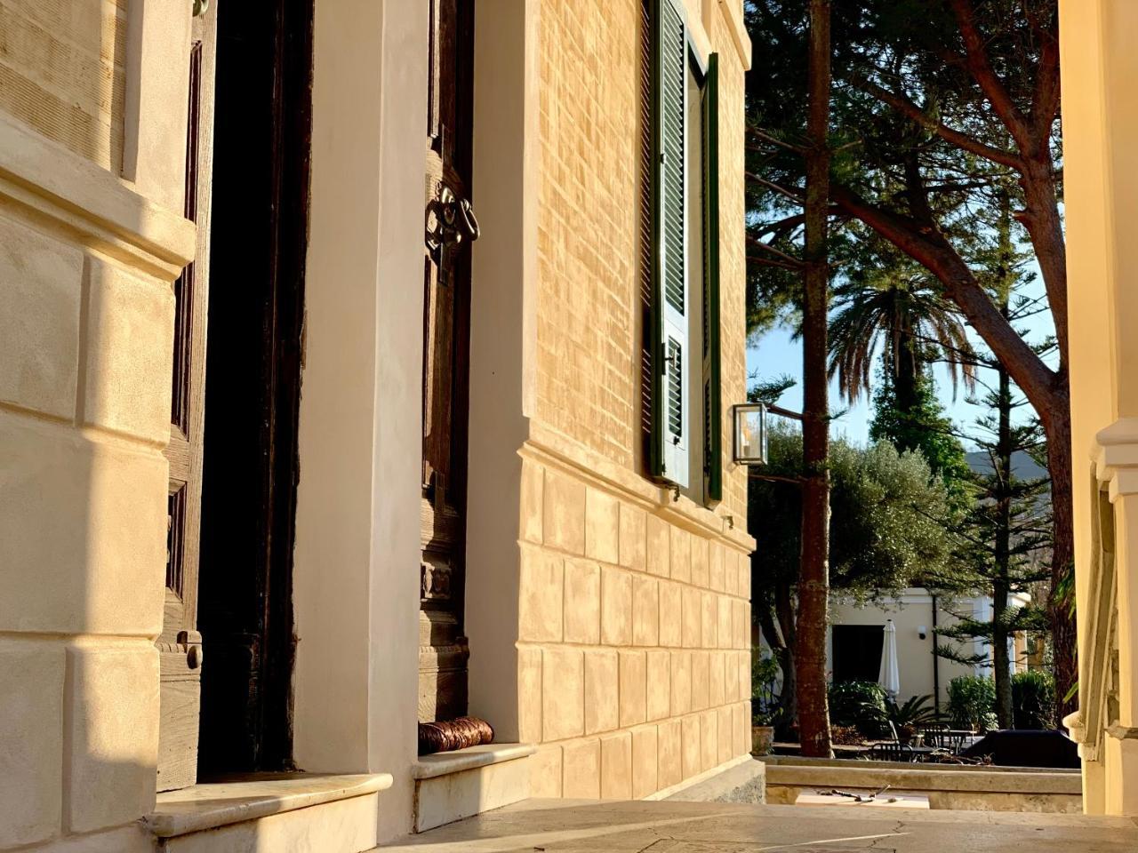 Villino Eleonora Bed & Breakfast 3*